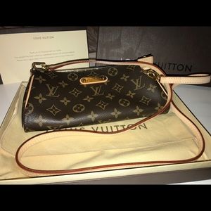 Eva Monogram Canvas M95567